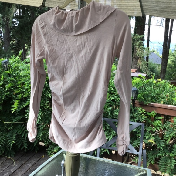 Cabi Ruched Ruffle Shirt - Picture 4 of 6